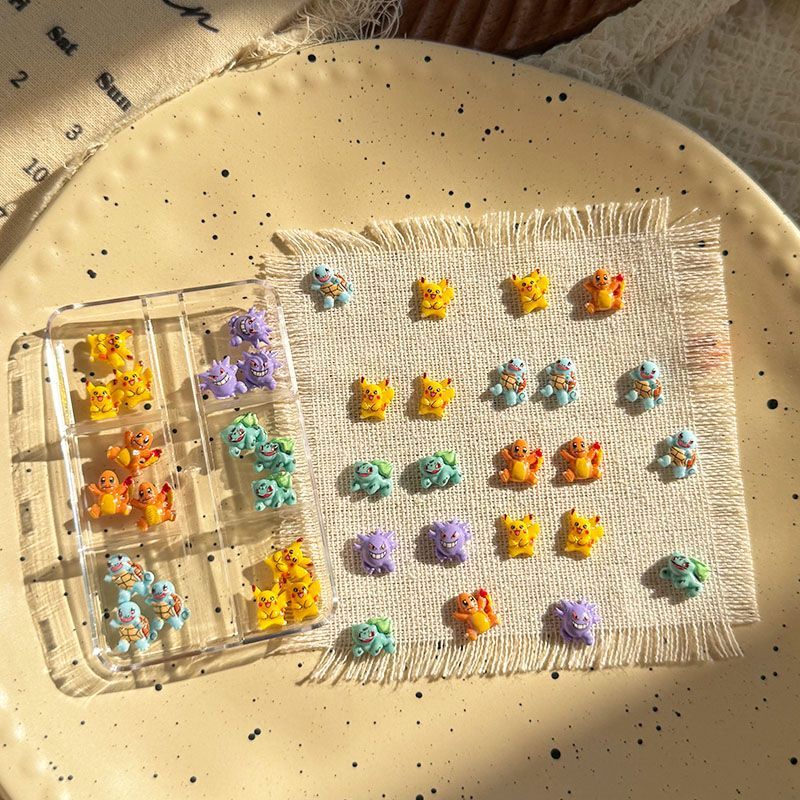 Crafting Resin - Accessori per nail art Pokemon, graziosi