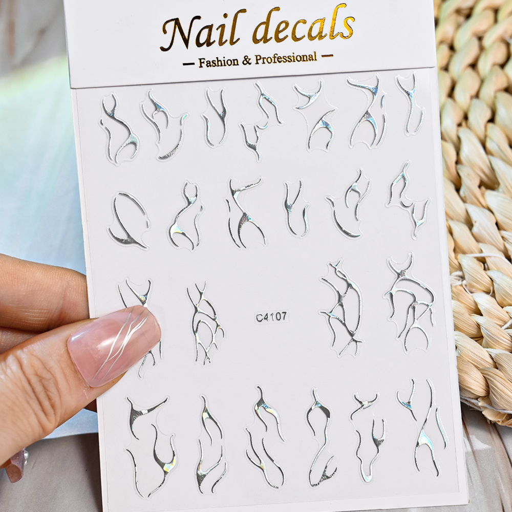 3D Silver Flame Nail Sticker G - Gold Foil Flakes recensione e prezzo